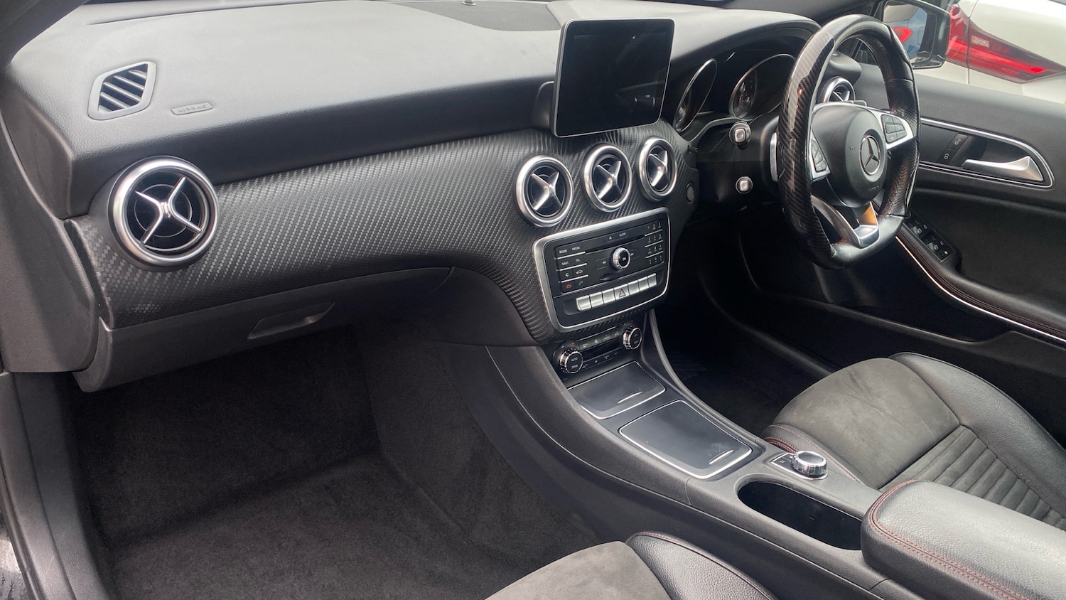 Used Mercedes-Benz A-Class 2017 for sale - 76211655: Photo 10