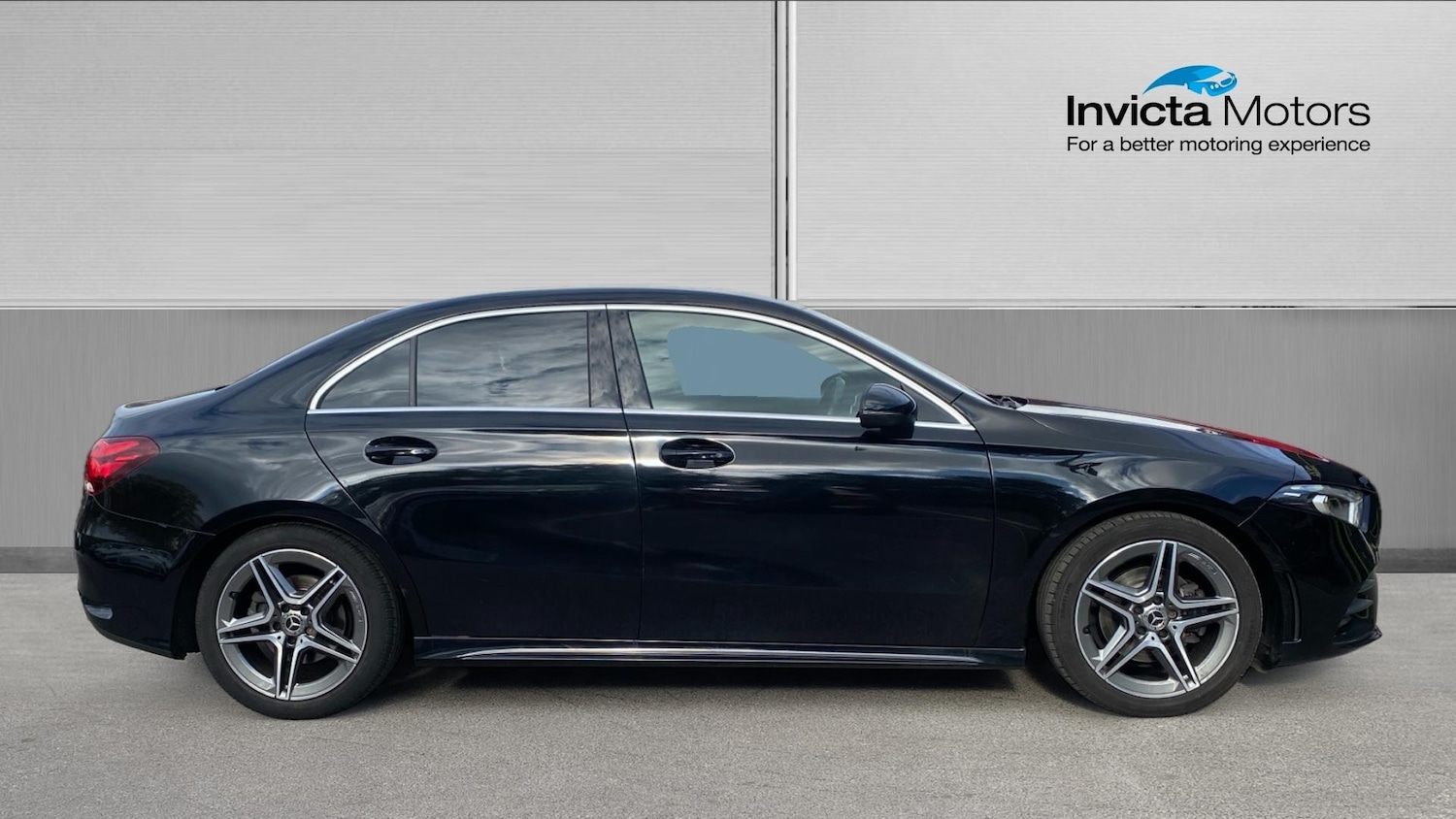 Used Mercedes-Benz A-Class 2020 for sale - 77610423: Photo 2