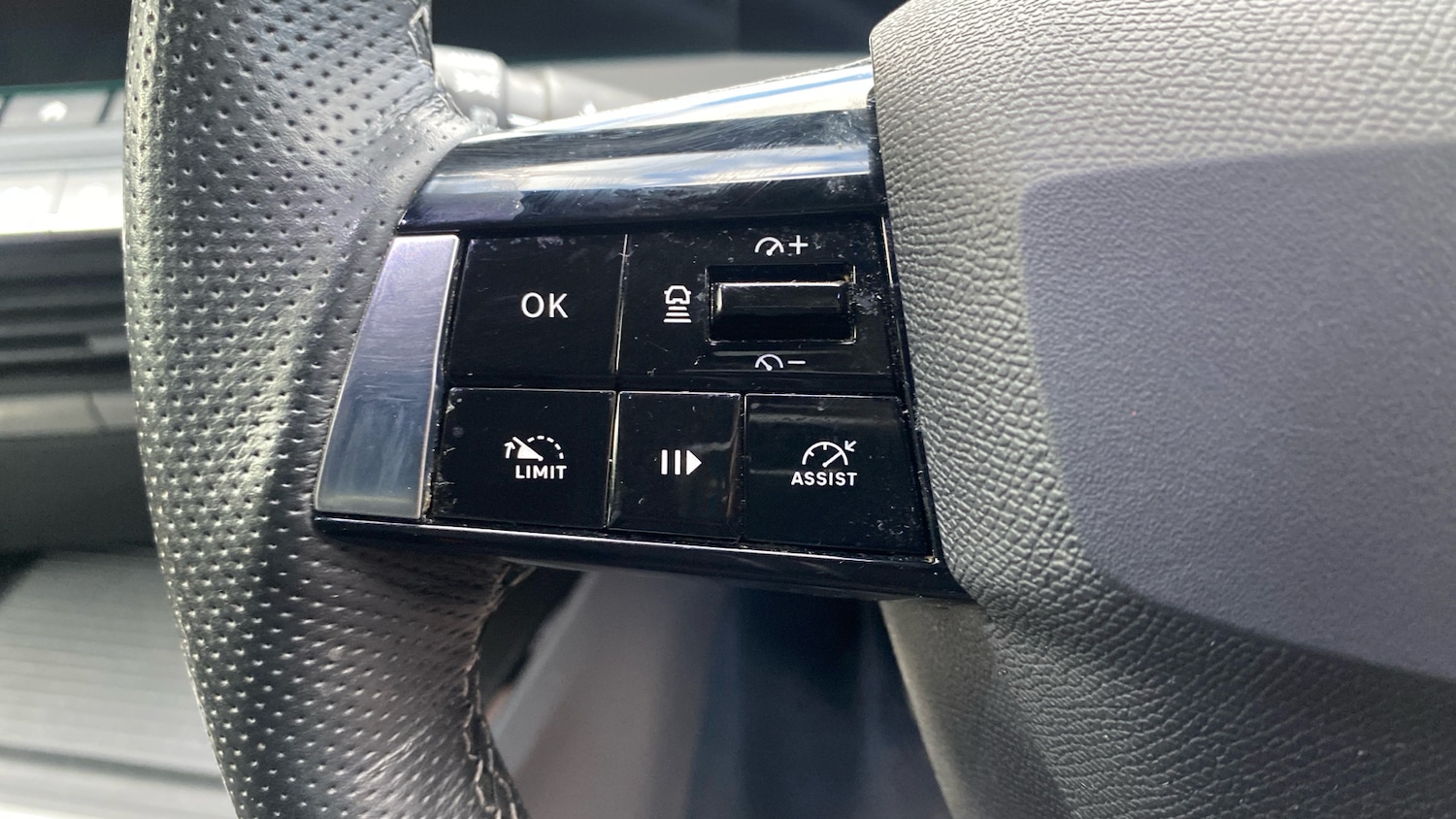 Used Vauxhall Astra 2024 for sale - 76257926: Photo 25