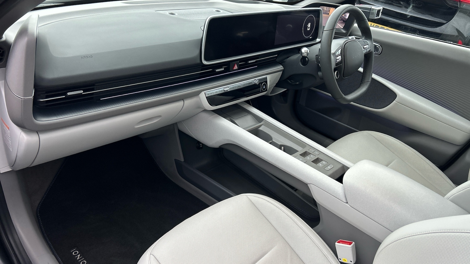 Used Hyundai IONIQ 6 2024 for sale - 77494612: Photo 10