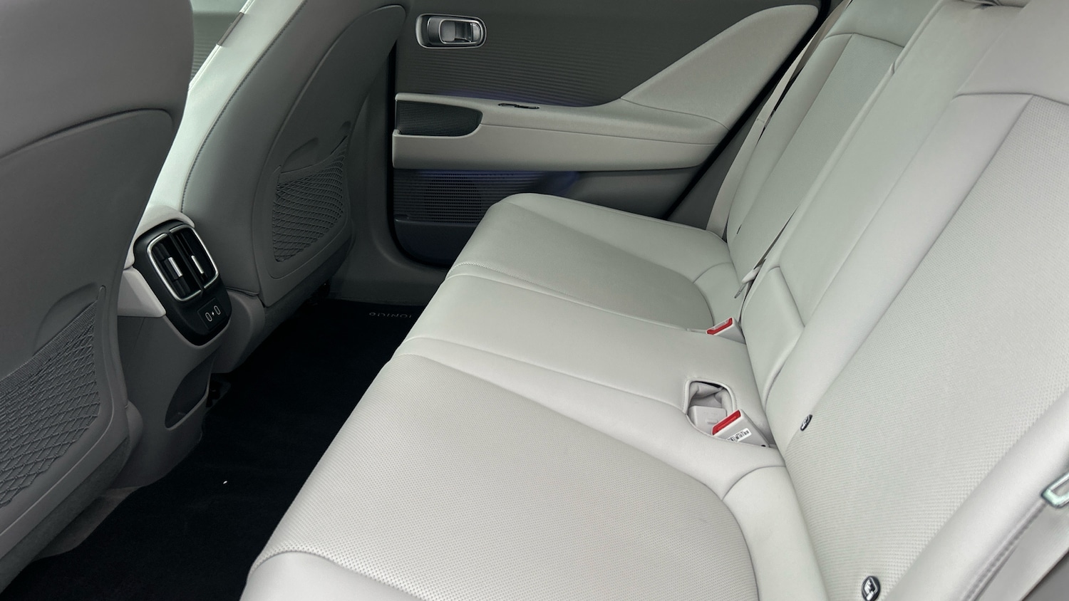 Used Hyundai IONIQ 6 2024 for sale - 77494612: Photo 14