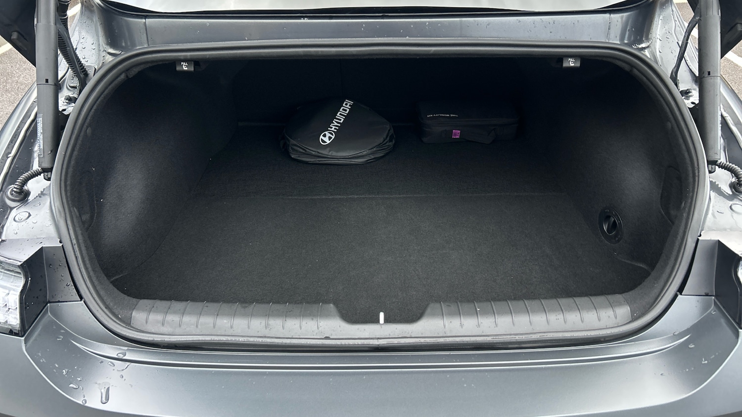 Used Hyundai IONIQ 6 2024 for sale - 77494612: Photo 15