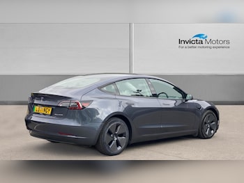 Used Tesla Model 3 2021 for sale - 75999382: Photo