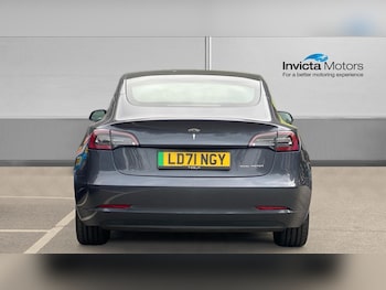 Used Tesla Model 3 2021 for sale - 75999382: Photo