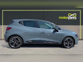 Used Renault Clio 2019 for sale - 75446609: Photo