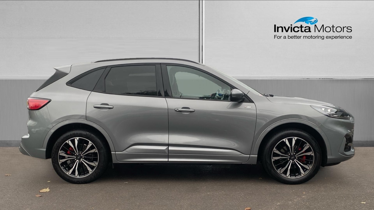 Used Ford Kuga 2023 for sale - 76418513: Photo 2