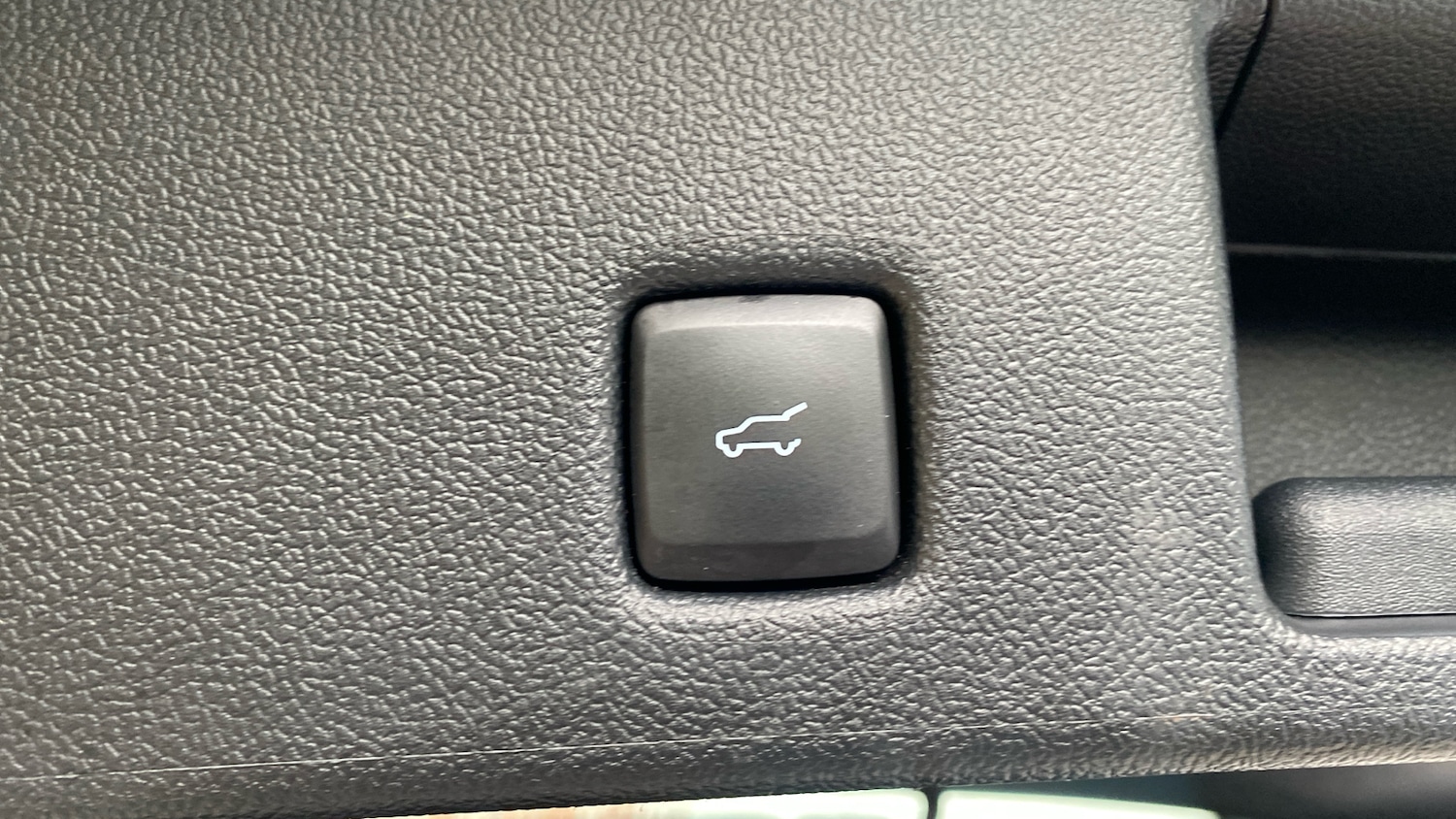 Used Ford Kuga 2023 for sale - 76418513: Photo 25