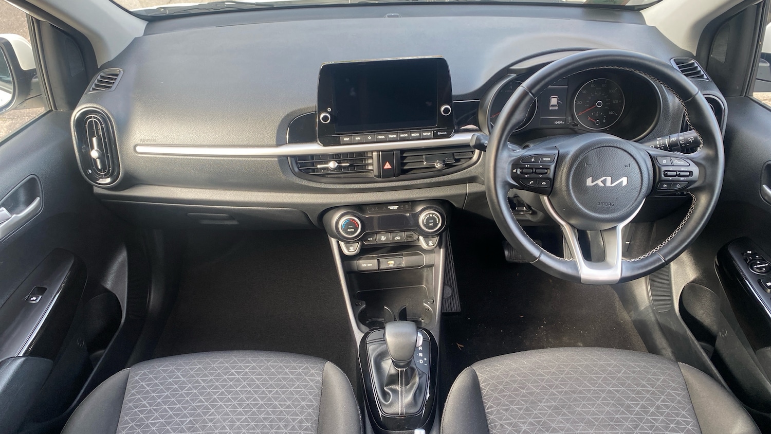 Used Kia Picanto 2022 for sale - 76257880: Photo 11
