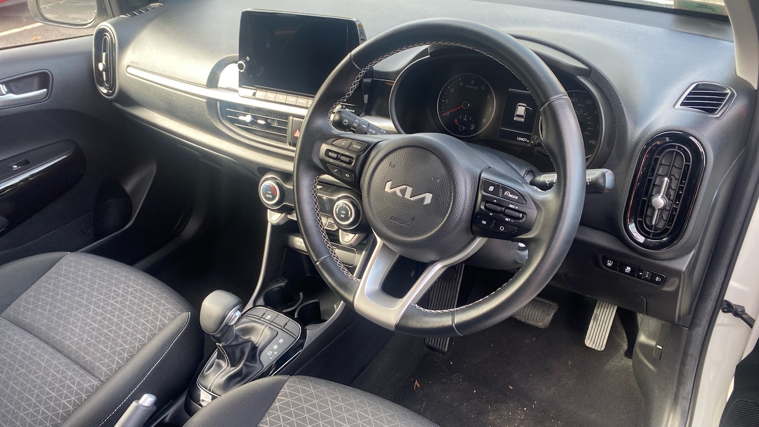 Used Kia Picanto 2022 for sale - 76257880: Photo 9