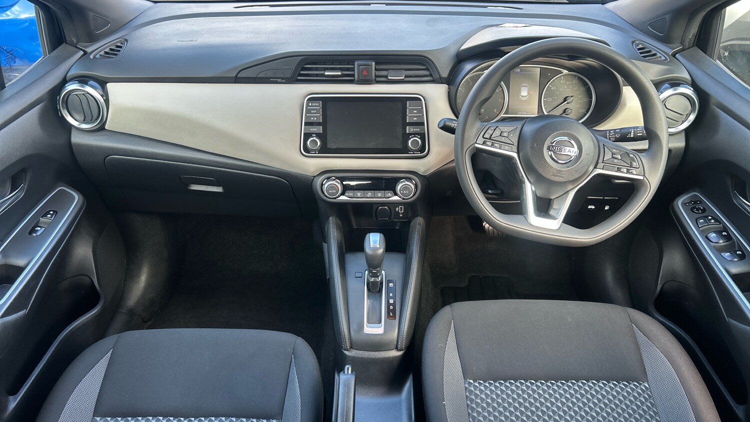 Used Nissan Micra 2022 for sale - 77277121: Photo 11