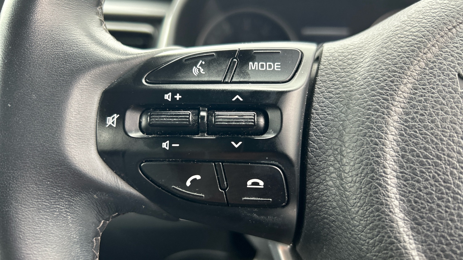 Used Kia Stonic 2022 for sale - 78070236: Photo 23