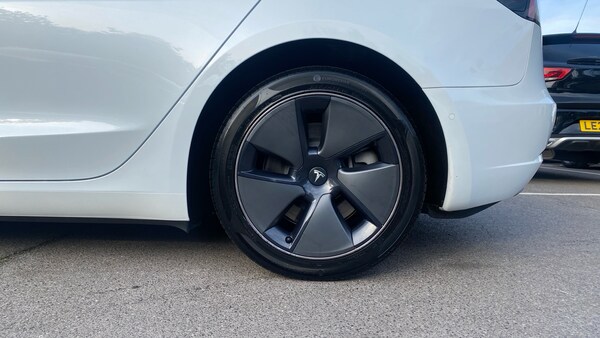 Used Tesla Model 3 2021 for sale - 76030154: Photo 18