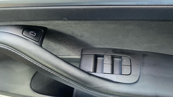 Used Tesla Model 3 2021 for sale - 76030154: Photo 24