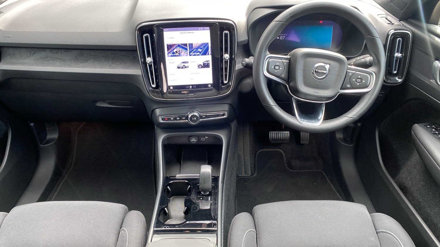 Used Volvo C40 2023 for sale - 75898958: Photo 11