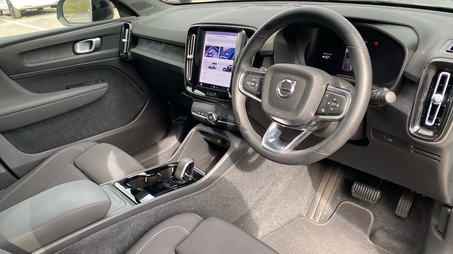 Used Volvo C40 2023 for sale - 75898958: Photo 9