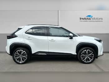Used Toyota Yaris Cross 2023 for sale - 79552114: Photo