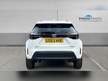 Used Toyota Yaris Cross 2023 for sale - 79552114: Photo