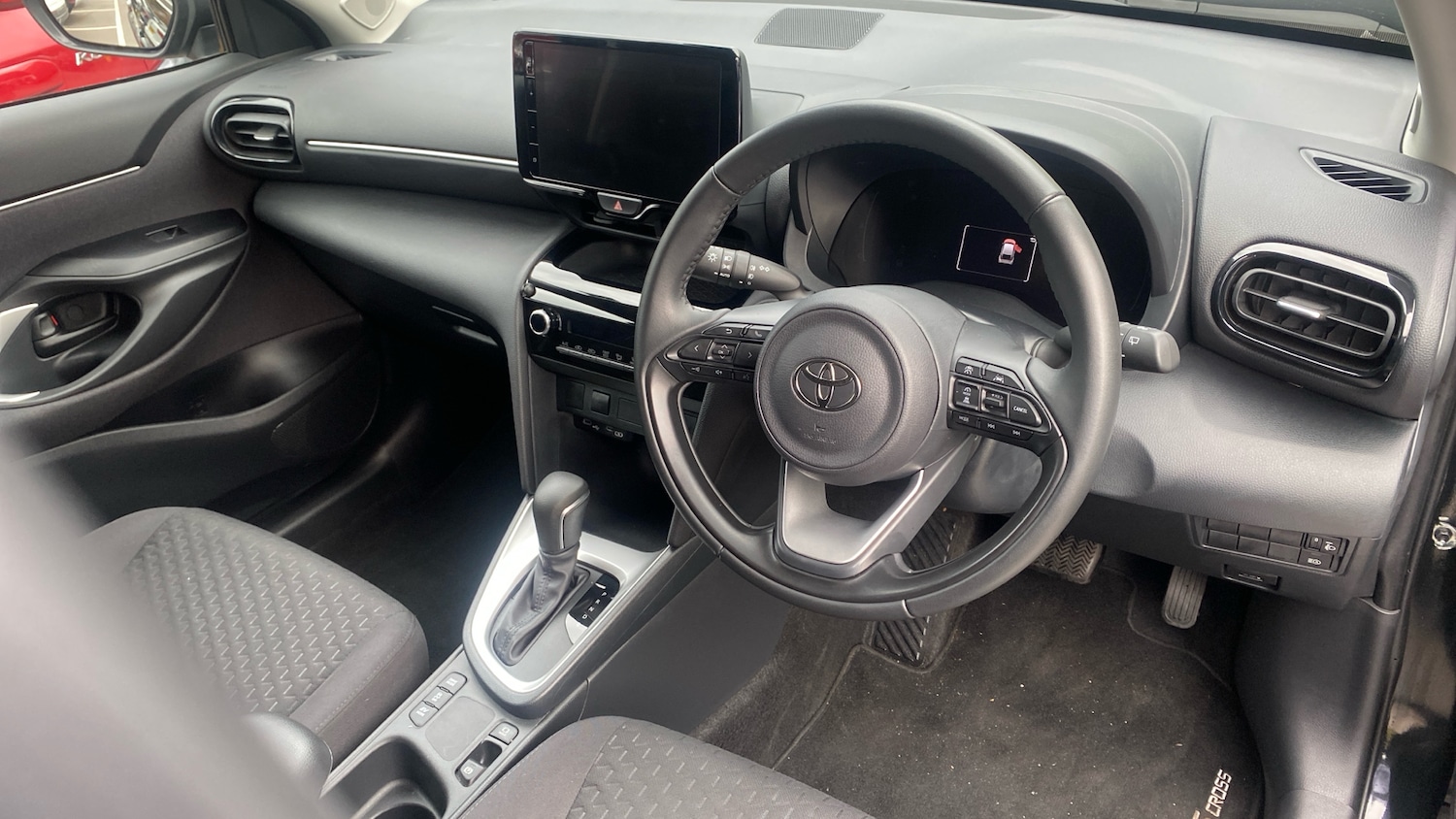 Used Toyota Yaris Cross 2025 for sale - 76454984: Photo 9