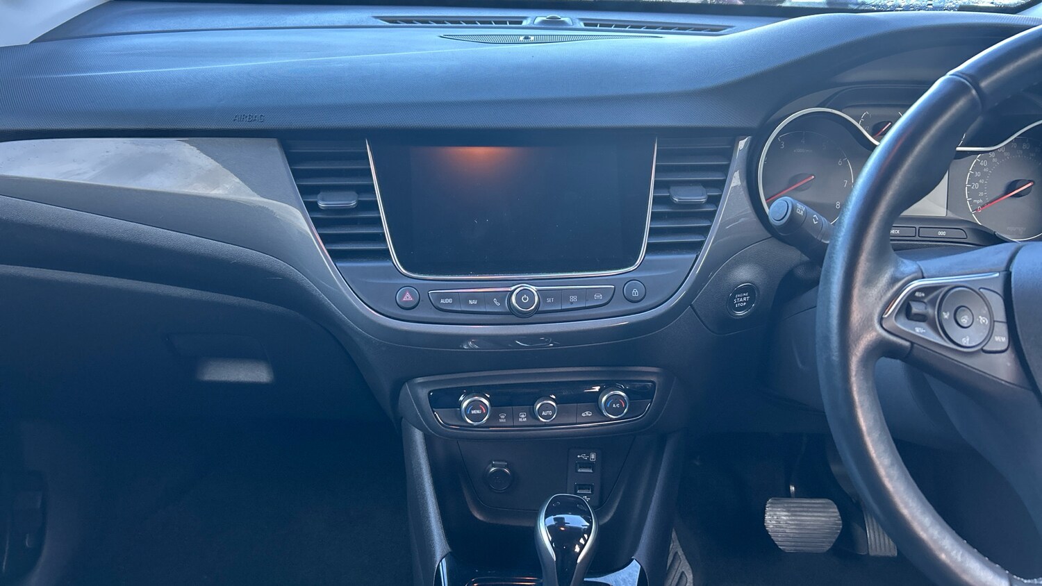 Used Vauxhall Crossland 2022 for sale - 77494631: Photo 12