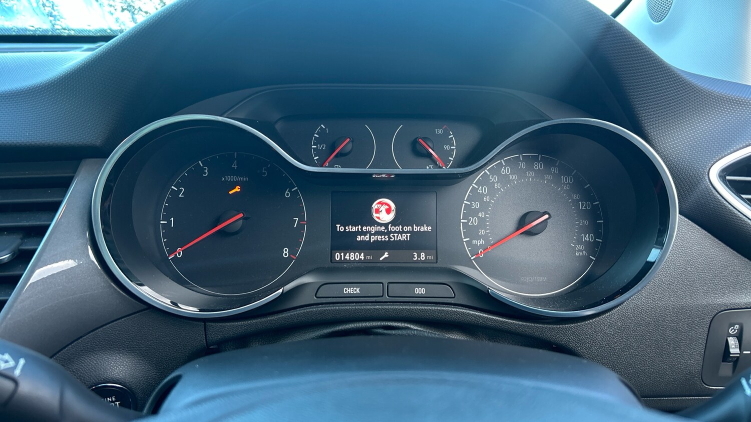 Used Vauxhall Crossland 2022 for sale - 77494631: Photo 13