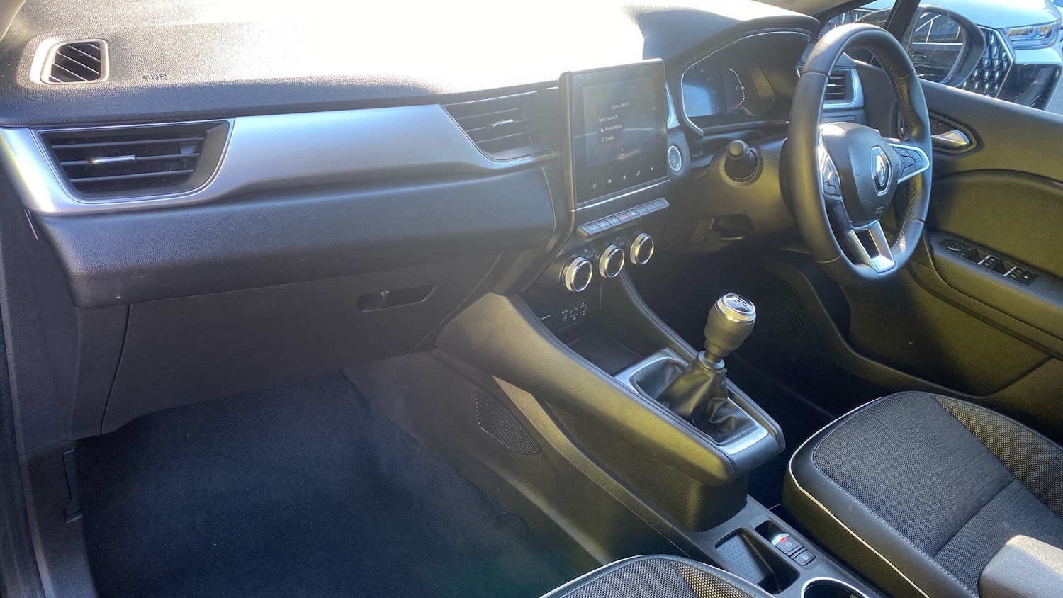 Used Renault Captur 2022 for sale - 76134377: Photo 10