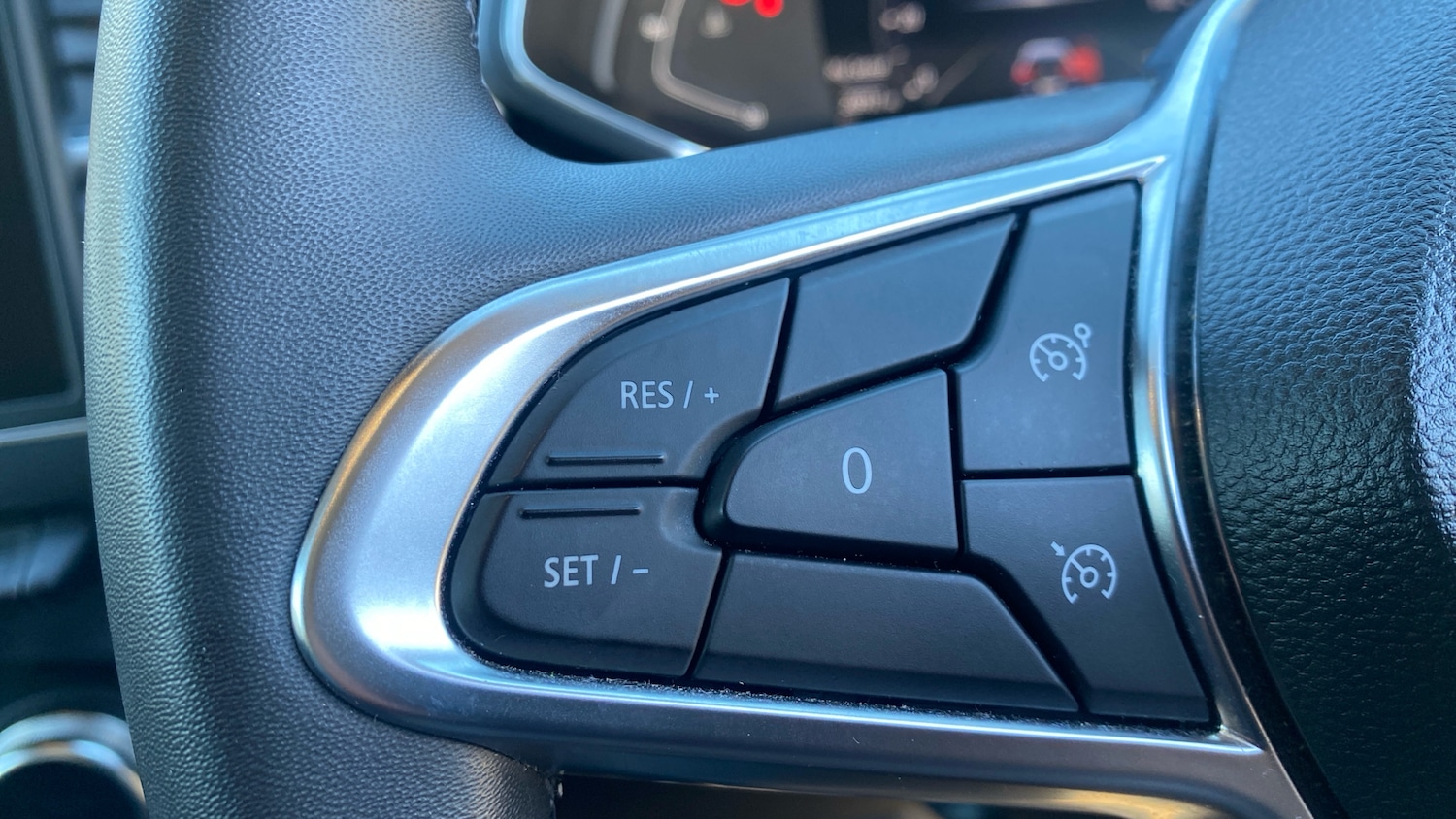 Used Renault Captur 2022 for sale - 76134377: Photo 24