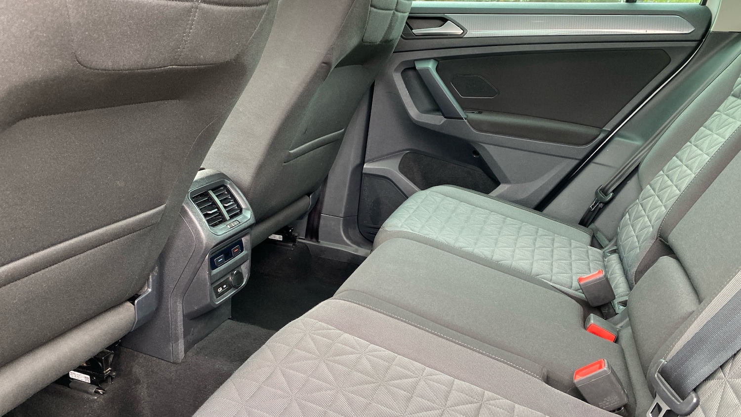 Used Volkswagen Tiguan 2021 for sale - 75706171: Photo 14