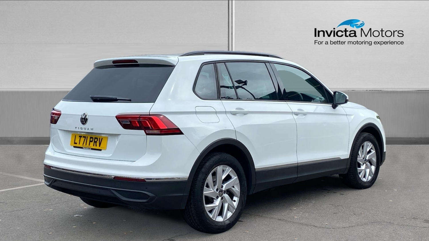 Used Volkswagen Tiguan 2021 for sale - 75706171: Photo 3