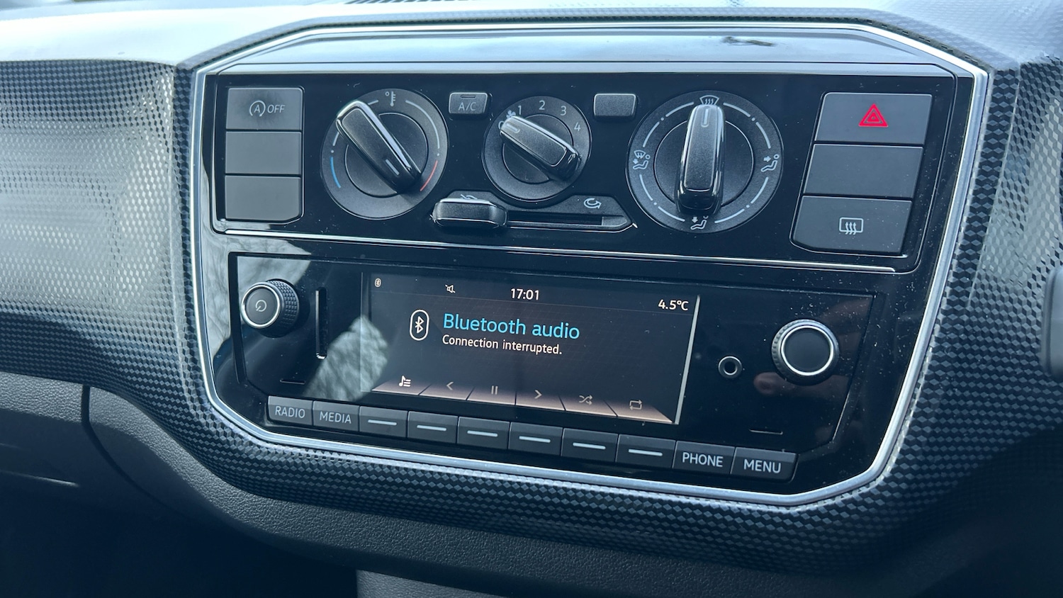 Used Volkswagen up! 2018 for sale - 77643517: Photo 22