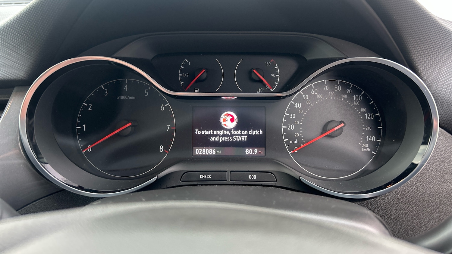 Used Vauxhall Crossland 2022 for sale - 76951282: Photo 13