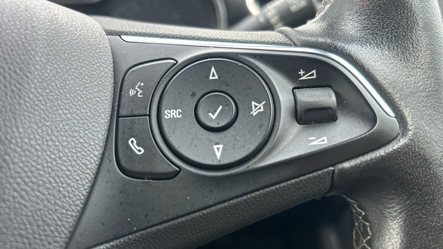 Used Vauxhall Crossland 2022 for sale - 76951282: Photo 23