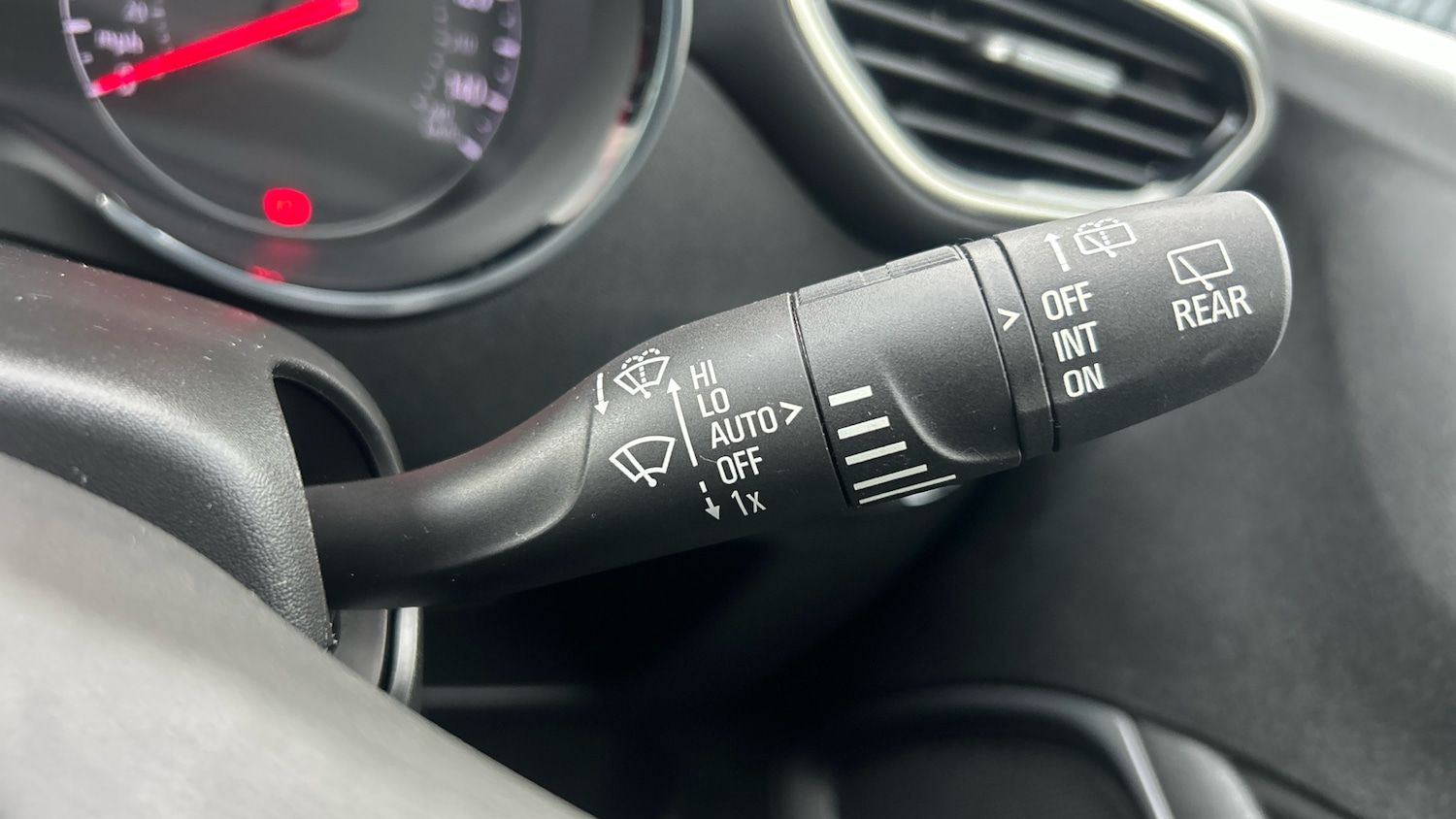 Used Vauxhall Crossland 2022 for sale - 76951282: Photo 25