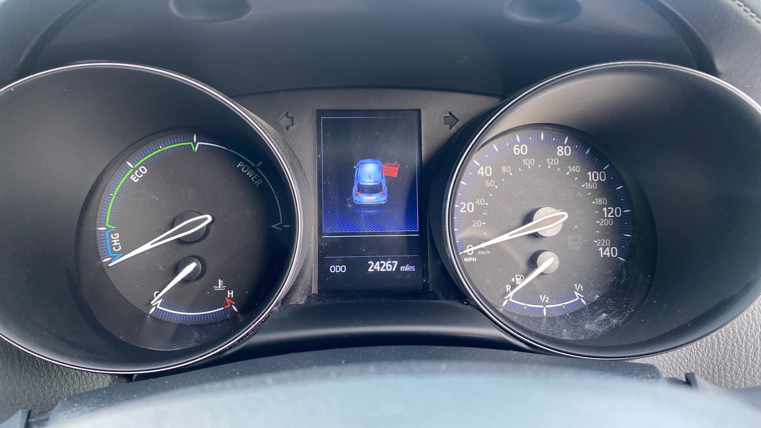Used Toyota C-HR 2023 for sale - 76030170: Photo 13