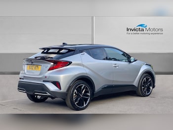 Used Toyota C-HR 2023 for sale - 76030170: Photo