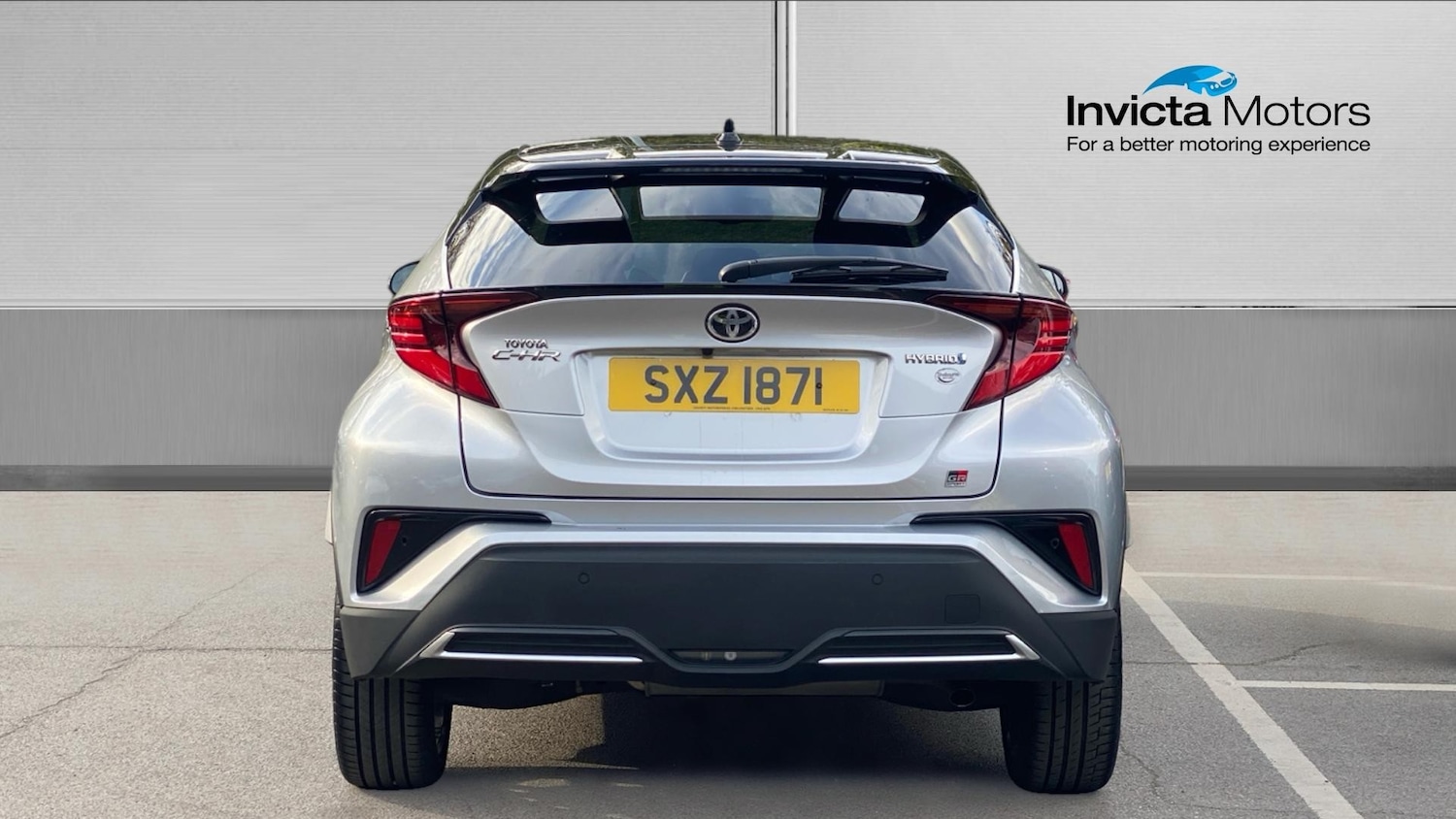 Used Toyota C-HR 2023 for sale - 76030170: Photo 4