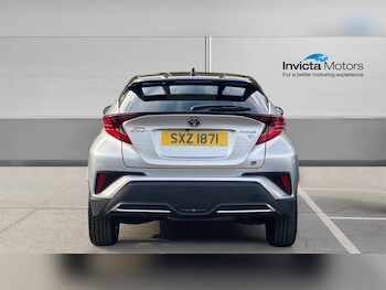 Used Toyota C-HR 2023 for sale - 76030170: Photo