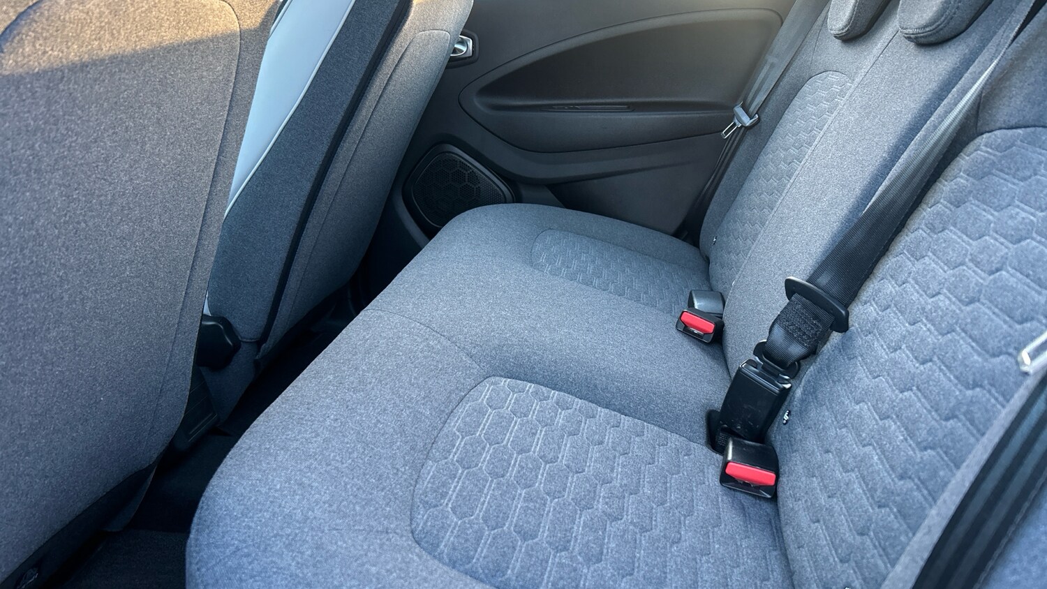 Used Renault Zoe 2021 for sale - 76784920: Photo 14