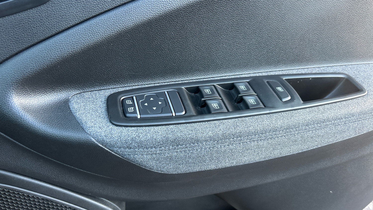 Used Renault Zoe 2021 for sale - 76784920: Photo 23