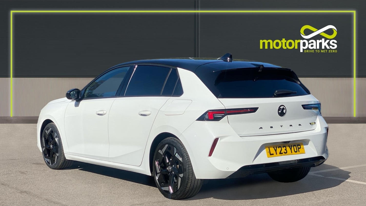 Used Vauxhall Astra 2023 for sale - 75938178: Photo 5