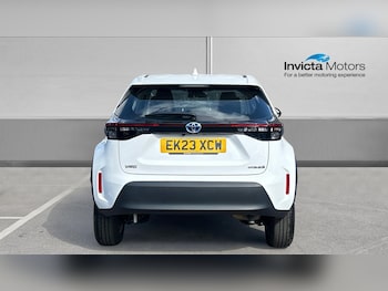 Used Toyota Yaris Cross 2023 for sale - 78998004: Photo