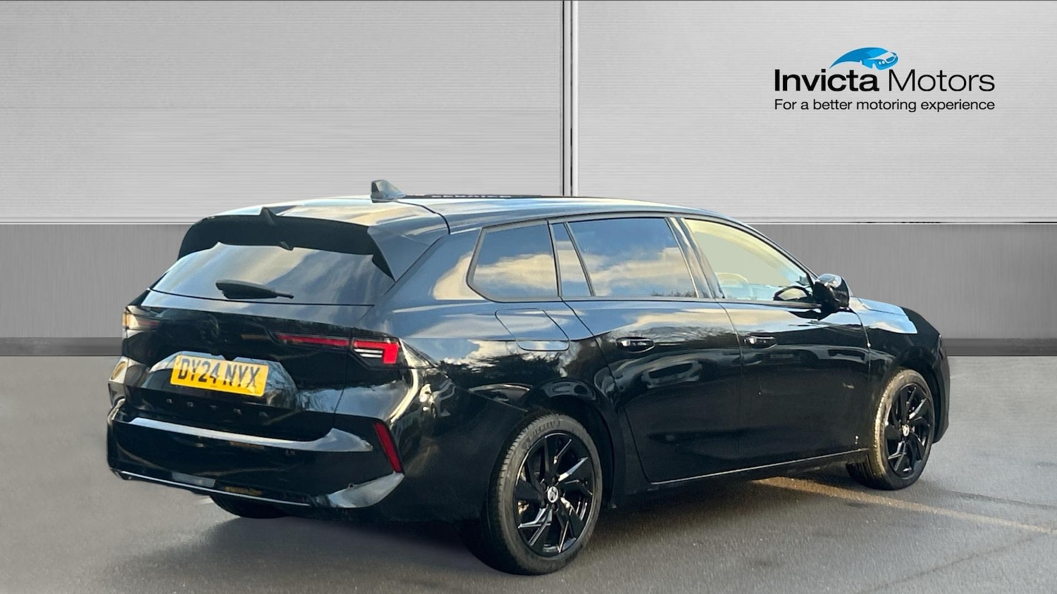 Used Vauxhall Astra 2024 for sale - 77781482: Photo 3