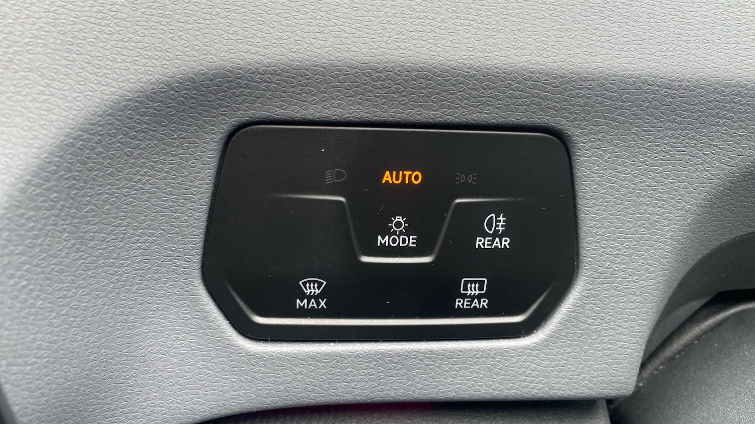 Used Volkswagen ID.3 2021 for sale - 76418498: Photo 24