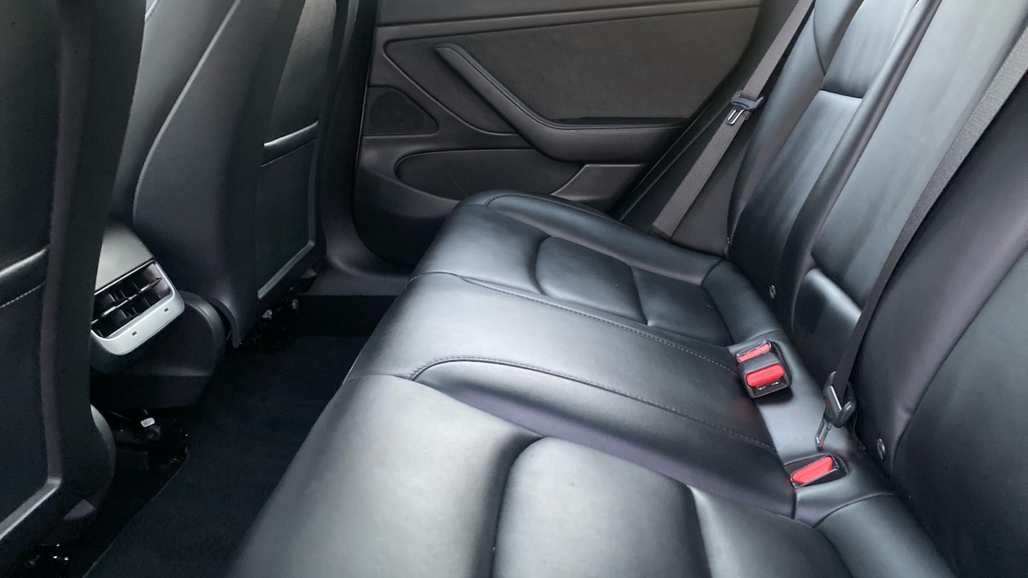 Used Tesla Model 3 2020 for sale - 76547552: Photo 14