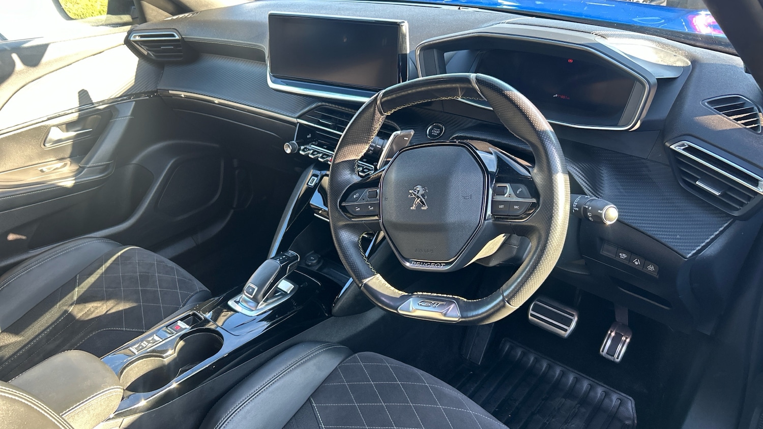 Used Peugeot 2008 2021 for sale - 77721073: Photo 9