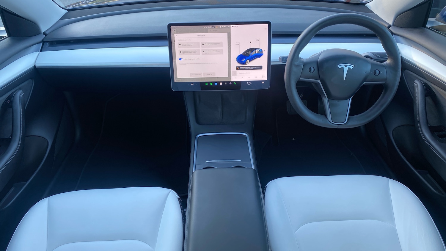 Used Tesla Model 3 2021 for sale - 76040486: Photo 11