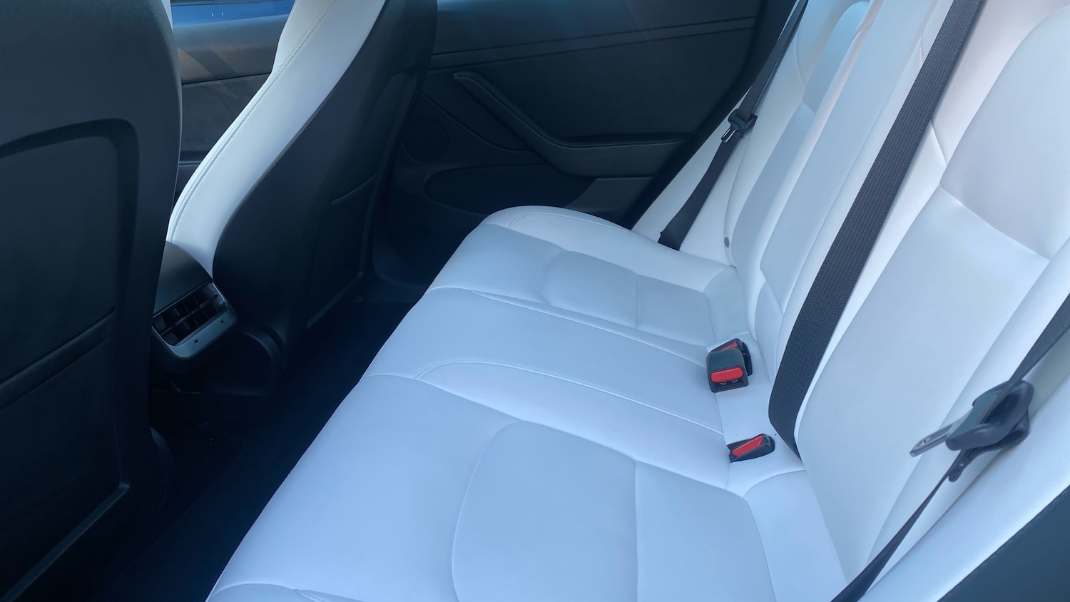 Used Tesla Model 3 2021 for sale - 76040486: Photo 14