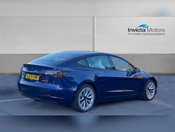 Used Tesla Model 3 2021 for sale - 76040486: Photo