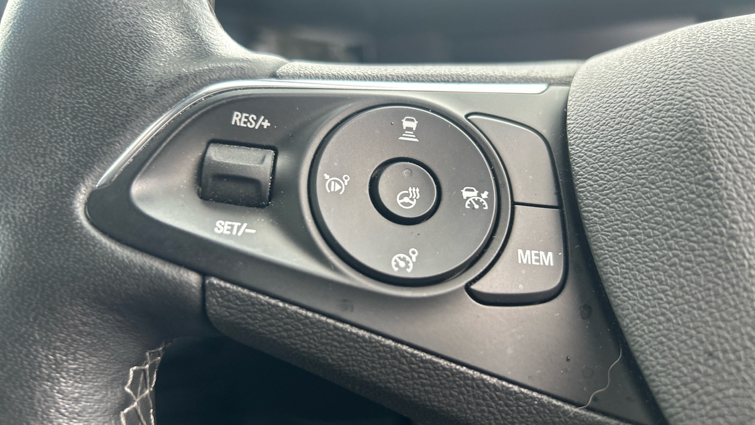 Used Vauxhall Mokka 2022 for sale - 77409424: Photo 21