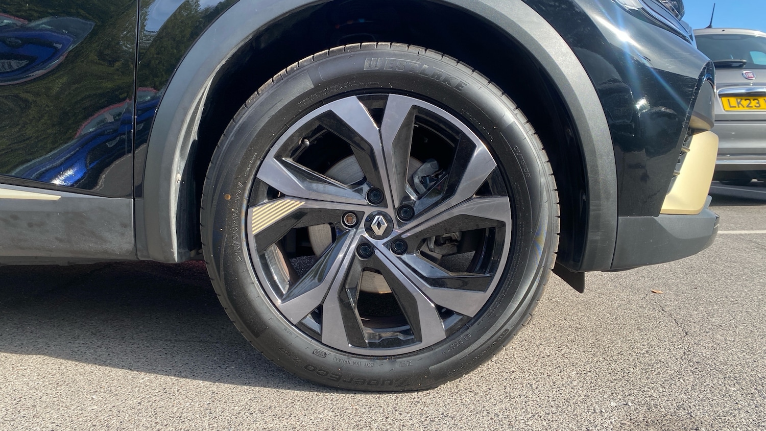 Used Renault Captur 2023 for sale - 76951263: Photo 20