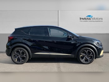 Used Renault Captur 2023 for sale - 76951263: Photo